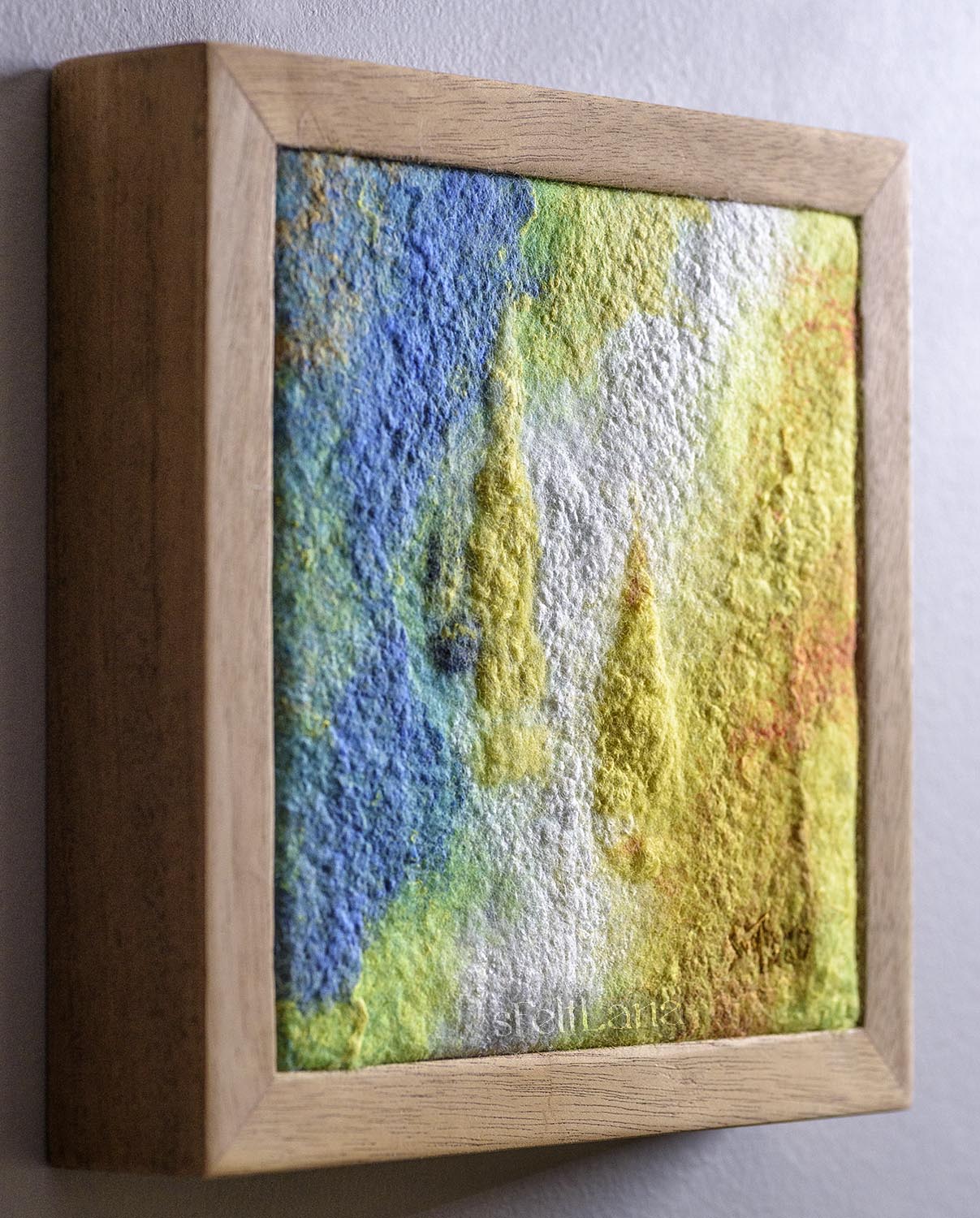 Regatta. ๐๐ฉ๐ฅ๐๐ฌ๐ก๐ฒ ๐๐๐ฌ๐ญ๐ซ๐๐๐ญ ๐ | Fiber, Exotic Wood Frame | Size: H7"xW7" | 2021 - Image 3