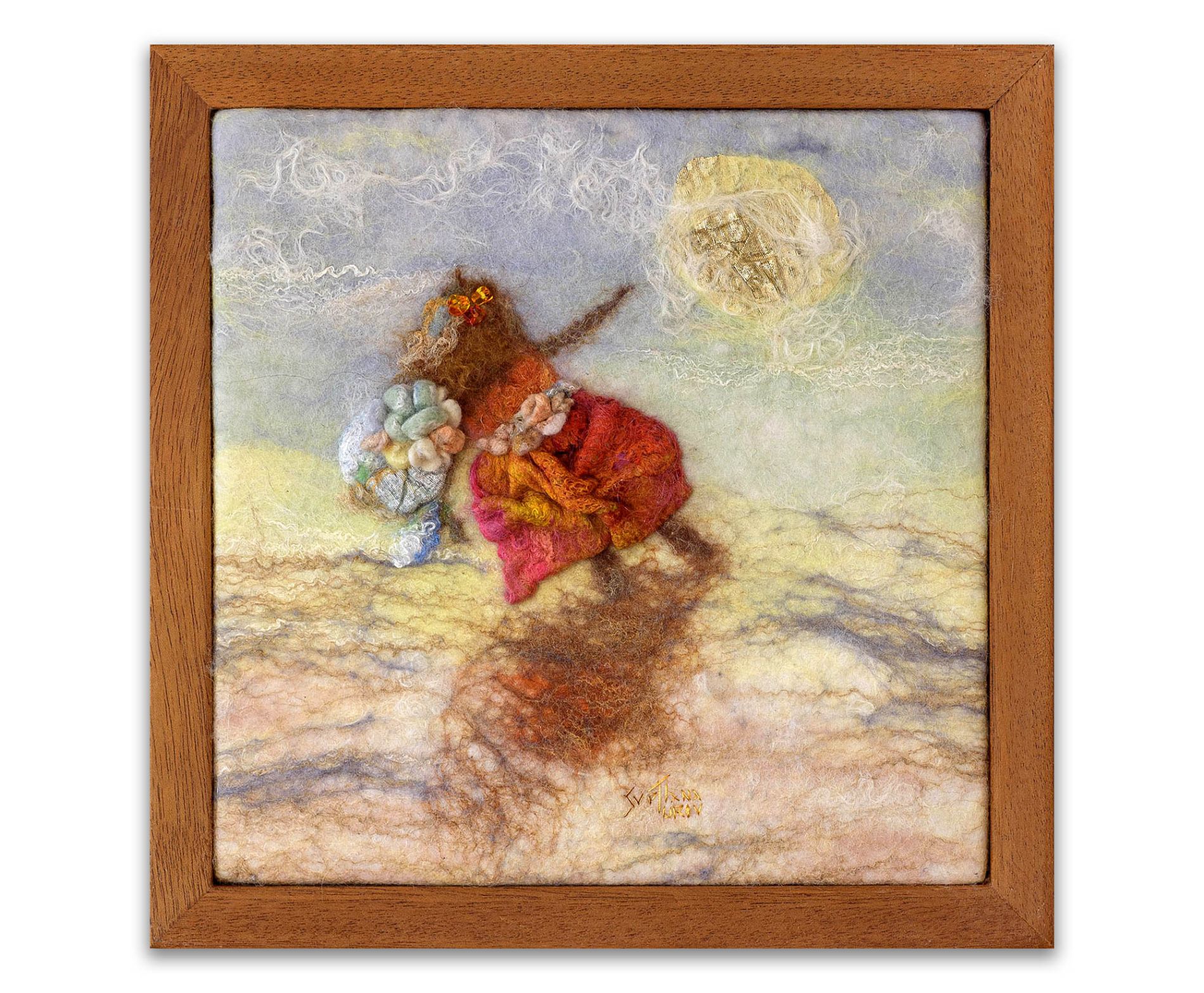 Romantic Shore. ๐๐จ๐ฅ๐๐๐ง ๐๐ข๐ฆ๐๐ฌ ๐ | Fiber, Exotic Wood Frame | Size: H9"xW9" | 2024 | ๐๐๐๐ ๐ด